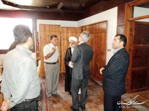 بازدید فرماندار کردکوی از کارخانه رزین چوب