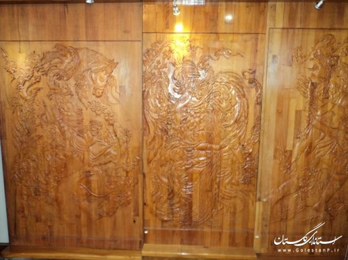 بازدید فرماندار کردکوی از کارخانه رزین چوب