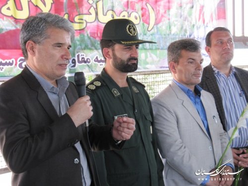 گلزار شهدای گمنام شهر آق قلا غبارروبی و گلباران شد