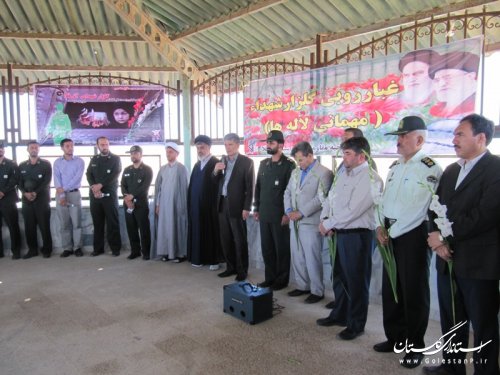گلزار شهدای گمنام شهر آق قلا غبارروبی و گلباران شد