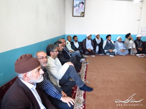 دیدار فرماندار گالیکش با امام جمعه به مناسبت هفته دفاع مقدس