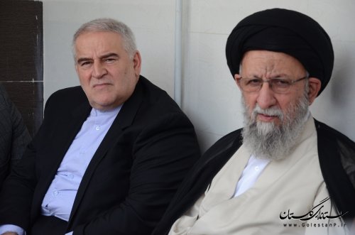 استاندار گلستان با خانواده جان باختگان فاجعه «منا» در گنبد کاووس دیدار کرد