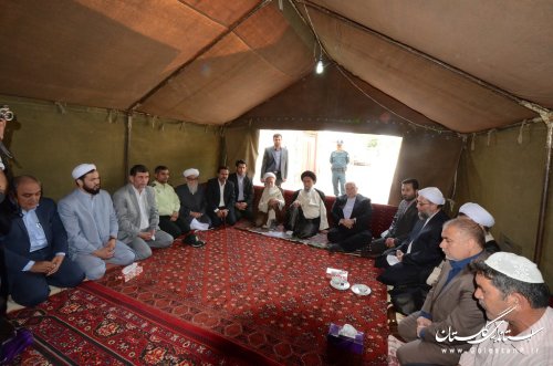 استاندار گلستان با خانواده جان باختگان فاجعه «منا» در گنبد کاووس دیدار کرد