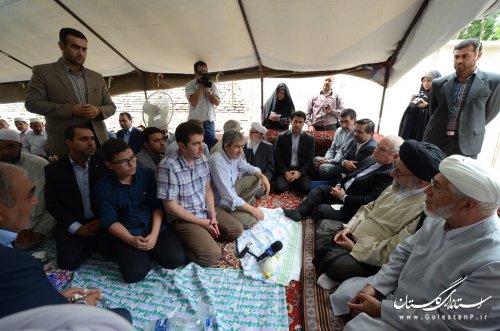 استاندار گلستان با خانواده جان باختگان فاجعه «منا» در گنبد کاووس دیدار کرد