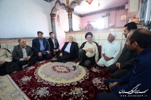 استاندار گلستان با خانواده جان باختگان فاجعه «منا» در گنبد کاووس دیدار کرد
