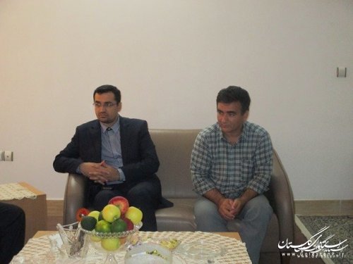 دیدار معاون استاندار با خانواده فرماندار ترکمن