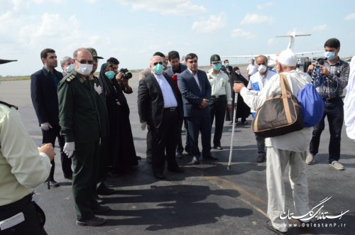 استقبال استاندار از زائران گلستانی بیت الله الحرام