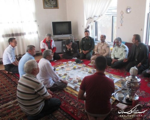 دیدار معاون فرماندار ترکمن با خانواده های جانباختگان و مفقودین حادثه منا
