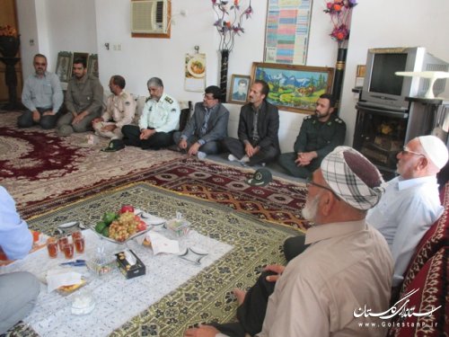 دیدار معاون فرماندار ترکمن با خانواده های جانباختگان و مفقودین حادثه منا