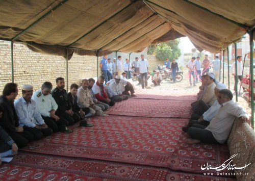 دیدار معاون فرماندار ترکمن با خانواده های جانباختگان و مفقودین حادثه منا