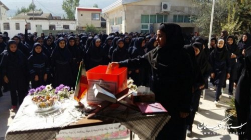 جشن بزرگ عاطفه ها در مدارس علی آباد کتول برگزار شد