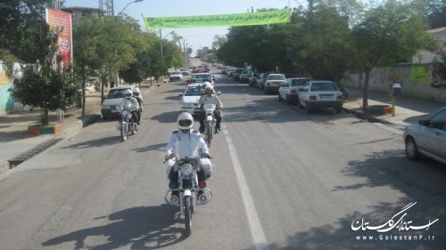 صبحگاه مشترک نیروهای نظامی در اولین روز از هفته نیروی انتظامی
