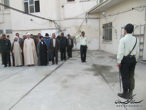 صبحگاه مشترک نیروهای انتظامی و نظامی در بندرگز برگزار شد