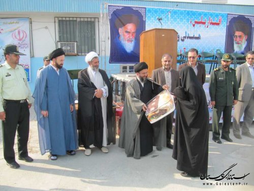 صبحگاه مشترک نیروهای انتظامی و نظامی در بندرگز برگزار شد