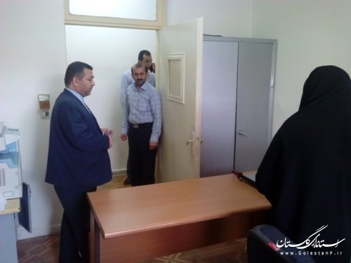 بازدید سرزده معاون فرماندارعلی آباد کتول از بخشداری مرکزی