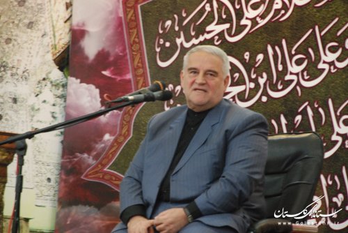 انقلاب امام حسین(ع) مدلی برای مبارزه با باطل در تمام زمان ها است