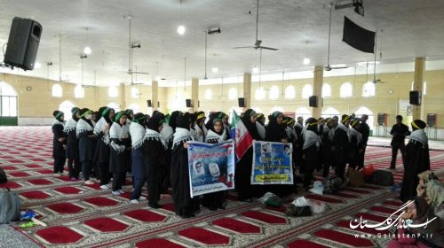 دانش آموزان کلاله ای به مناطق عملیاتی دفاع مقدس اعزام شدند