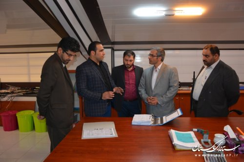بازدید مدیرکل آموزش فنی وحرفه ای از کارخانه تولیدی بافه سیم گلستان