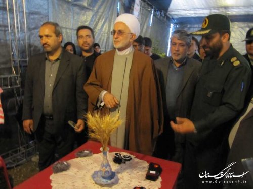 نمایشگاه دستاوردهای اقتصاد مقاومتی و توانمند سازی در بندرگز افتتاح شد