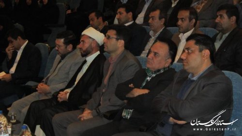 بسیج یکی از نمونه های بی بدیل حضور مردم در فعالیتهای سیاسی ،اجتماعی است