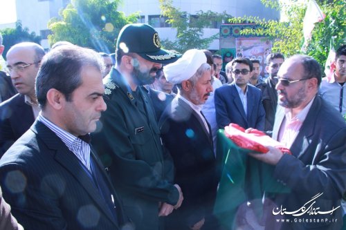 مراسم غبارروبی و عطرافشانی یادمان شهدای پنجم آذر در بیمارستان 5 آذر گرگان