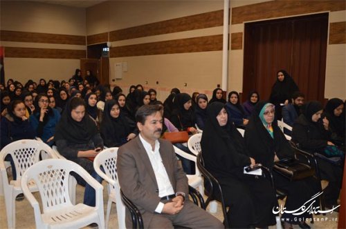 دانشجو قشر پیشگام جامعه است