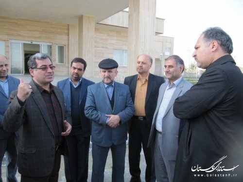 معاون وزیر راه و شهرسازی از بیمارستان بندرگز بازدید کرد