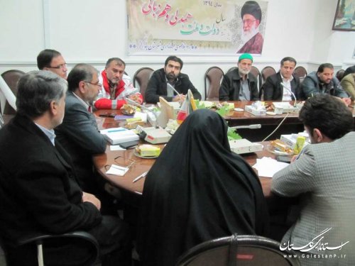 دهیاران و اعضای شوراهای اسلامی در جلب مشارکت حداکثری مردم در انتخابات نقش بسزایی دارند