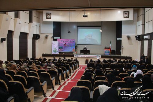 طرح ملی کرسی تلاوت ویژه بانوان در گرگان برگزار شد