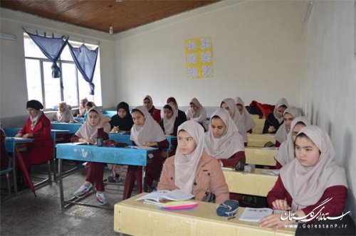 دانش آموزان برای کاهش آسیب های اجتماعی راهکار ارائه دهند