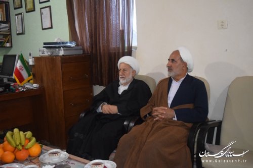 بازدید فرماندار و امام جمعه موقت گرگان از کمپ ترک اعتیاد کردکوی