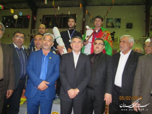 قهرمانان مسابقات بین المللی کشتی سنتی گورش شهرستان گمیشان مشخص شدند