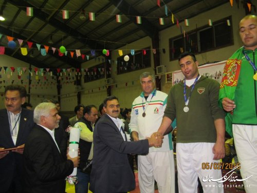 قهرمانان مسابقات بین المللی کشتی سنتی گورش شهرستان گمیشان مشخص شدند