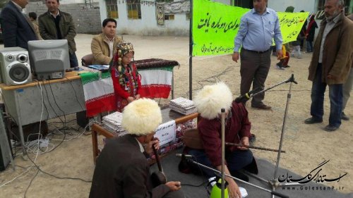 مراسم جشن انقلاب در روستای عرب قاری حاجی شهرستان مراوه تپه برگزار شد