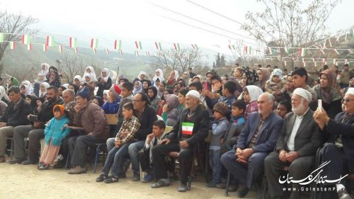 مراسم جشن انقلاب در روستای عرب قاری حاجی شهرستان مراوه تپه برگزار شد
