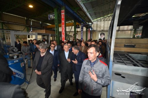 واحد تولید و مونتاژ خودرو گلستان با حضور استاندار آغاز به کار کرد
