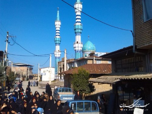 برگزاری راهپیمایی 22 بهمن در روستای گلند