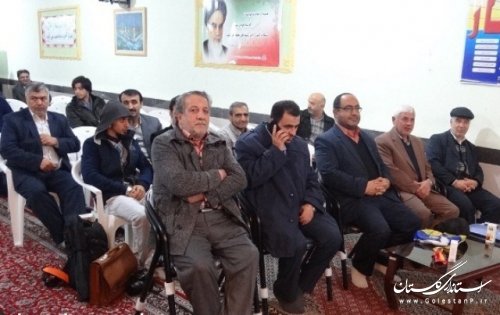 برگزاری عصر شعر و رونمایی از کتاب استاد مزیدی باحضور فرماندار علی آباد کتول