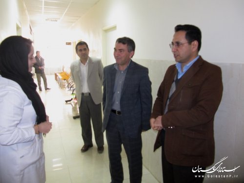 حضور فرماندار گمیشان در مرکز بهداشت شهرستان و تبریک روز پرستار