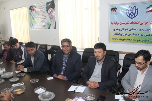 نشست مشترک فرماندار با ورزشکاران و جوانان شهرستان مراوه تپه برگزار شد  