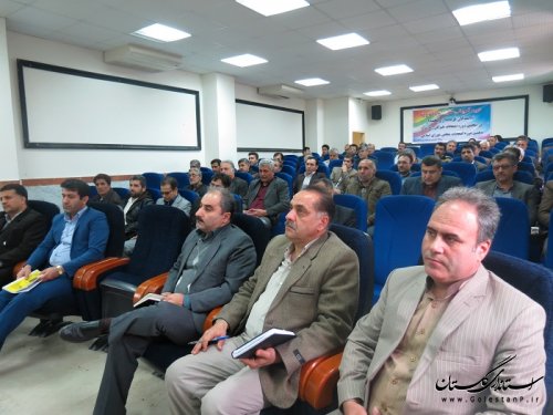جلسه آموزشی حقوق انتخابات ویژه نمایندگان فرماندار و بخشدار در گالیکش برگزار شد