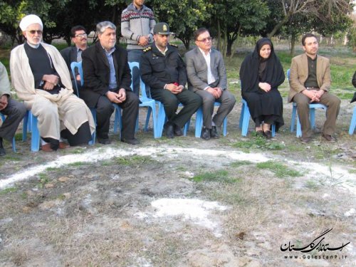 کلنگ احداث نمازخانه بین راهی روستای ابراهیم آباد به زمین زده شد