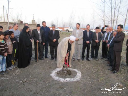پارک و بوستان روستای کارکنده کلنگ زنی شد