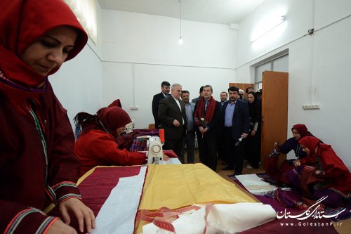 هویت بخشی، محور توجه به صنایع گذشته است