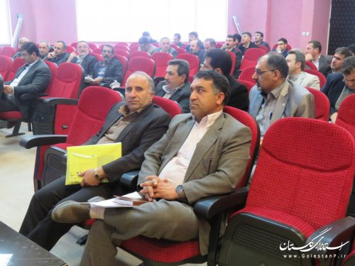 برگزاری دومین جلسه آموزشی ویژه نمایندگان فرماندار در مرکز حوزه انتخابیه رامیان و آزادشهر