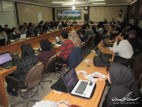 جلسه آموزشی کاربران رایانه شعب اخذ رأی شهرستان ترکمن برگزار شد