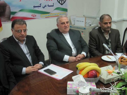 استاندار گلستان با دست اندرکاران برگزاری انتخابات بندرگز دیدار کرد