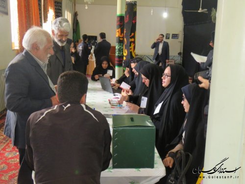 شرکت فرماندار و مسئولین شهرستان رامیان در انتخابات