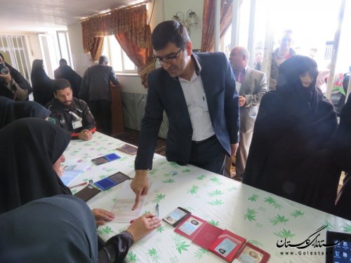 شرکت فرماندار و مسئولین شهرستان رامیان در انتخابات