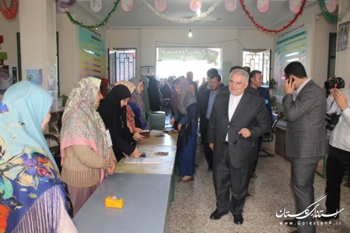 بازدید استاندار گلستان از روند برگزاری انتخابات در مراوه تپه